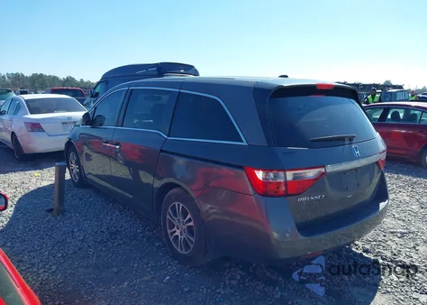 2011 Honda Odyssey Exl z USA, uszkodzony, nr VIN 5FNRL5H63BB092536